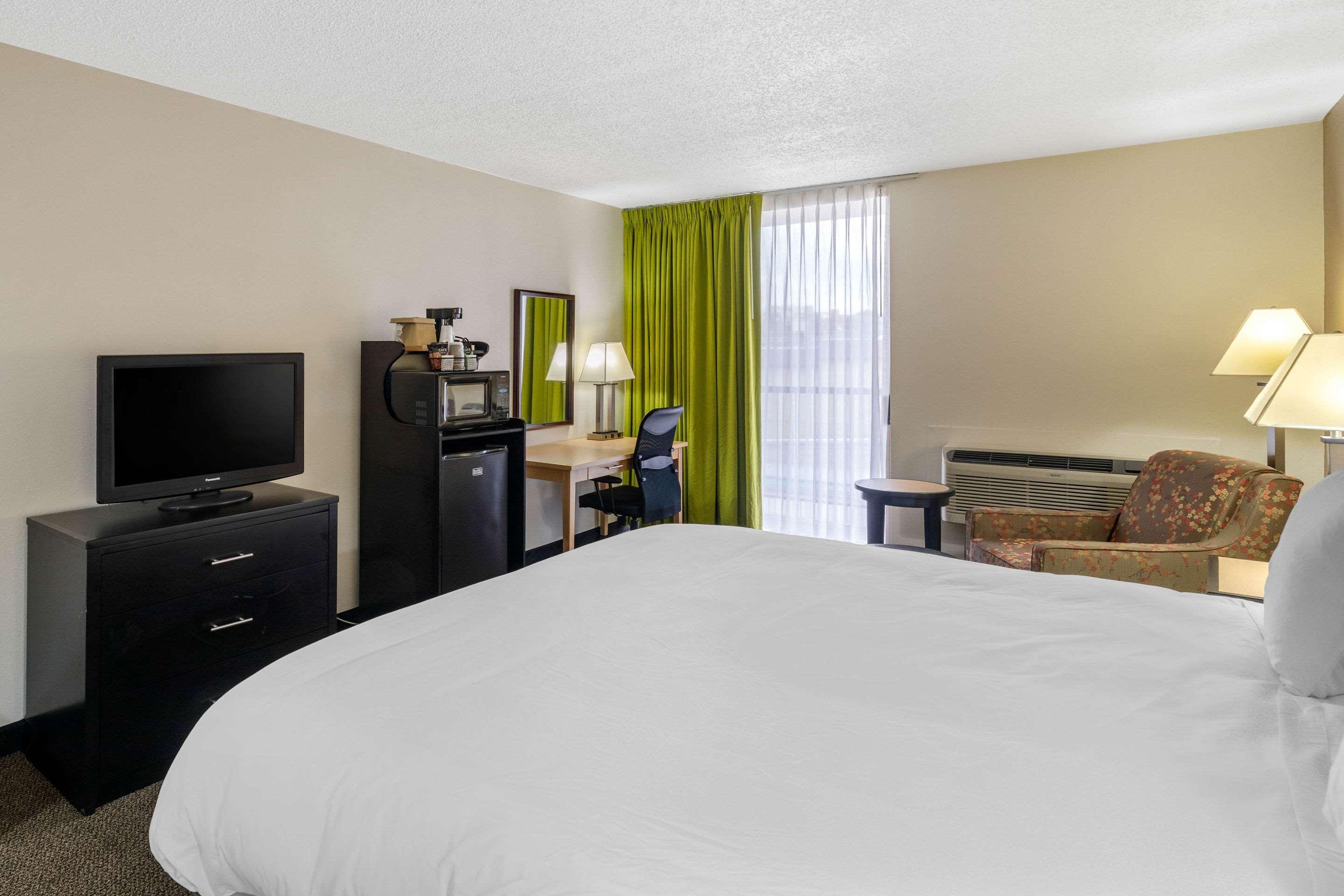 Quality Inn Tyler - Lindale Dış mekan fotoğraf